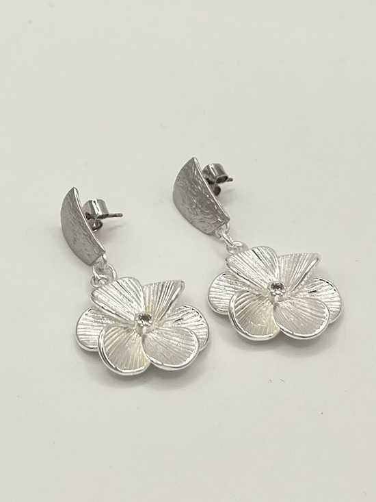 Hand Crafted Jewelry - Sterling Silver Flower Drop Earrings – Elegant Floral Statement Earrings